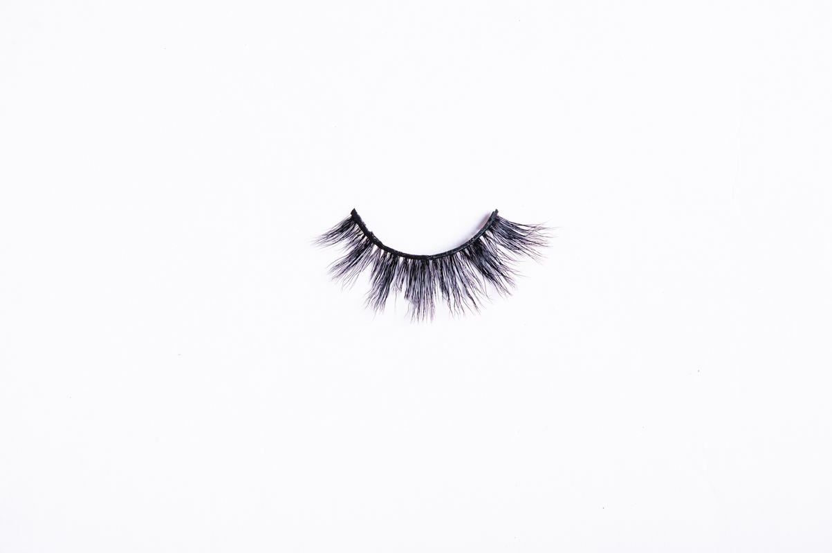 Classic lashes